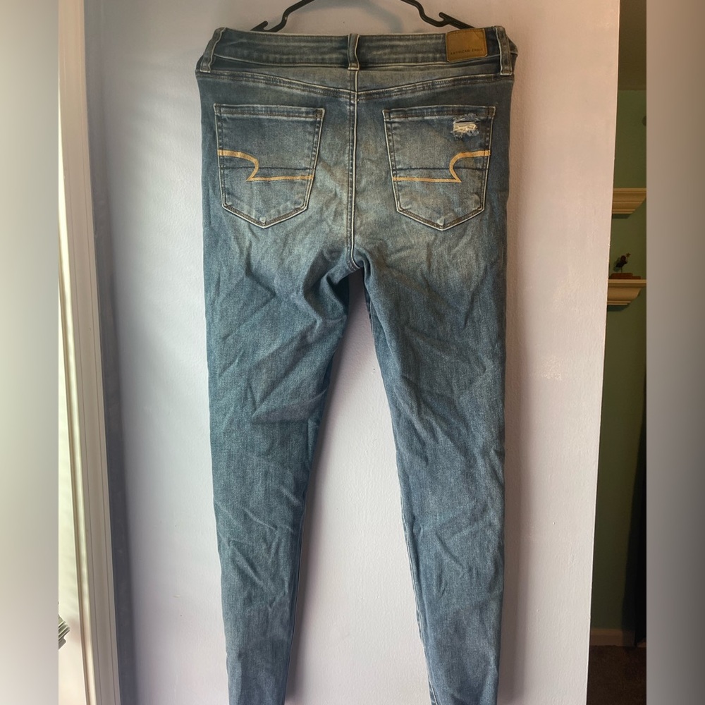 AMERICAN EAGLE HOGH RISE RIPPED JEGGINGS - Picture 6 of 9